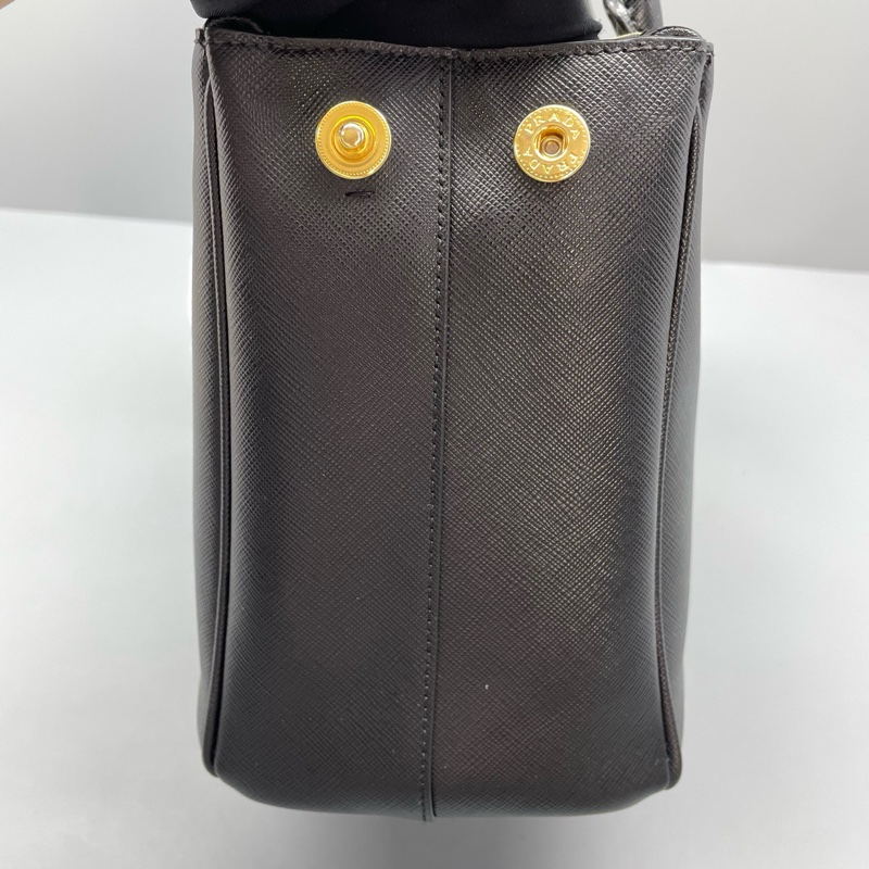 98新 prada普拉達殺手包中號黑金/31*20*14cm/附件:肩帶-2