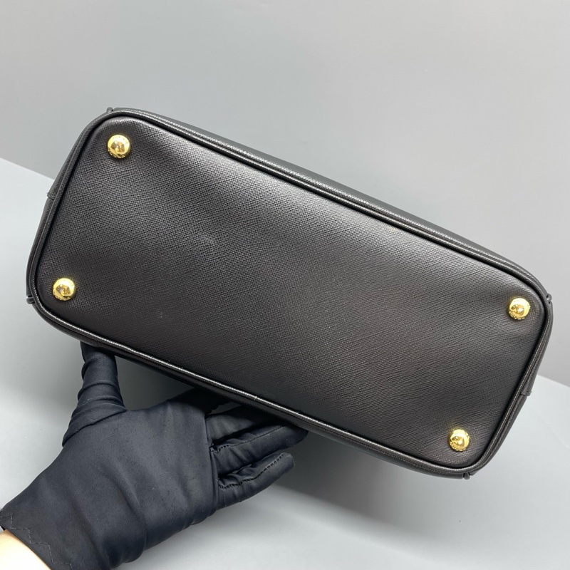 98新 prada普拉達殺手包中號黑金/31*20*14cm/附件:肩帶-9