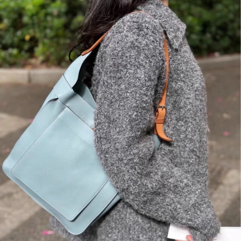 (閒置放置品)Hermes 愛馬仕marwari牛皮單肩包-8