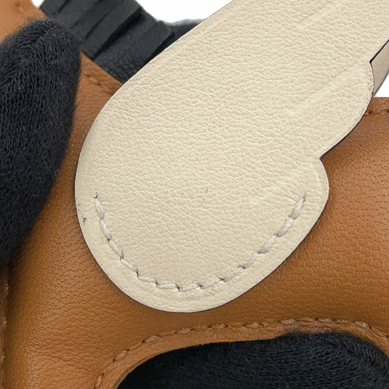 愛馬仕 Rodeo PM Pegasus Chai Nata 黑色羊皮 B 印記配件包飾 HERMES-4