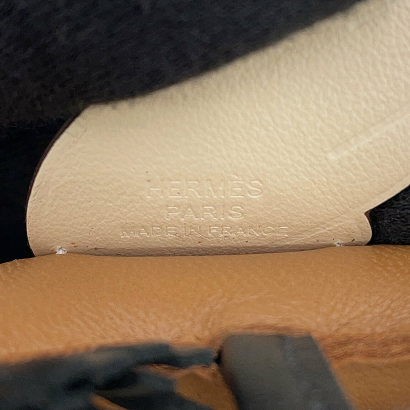 愛馬仕 Rodeo PM Pegasus Chai Nata 黑色羊皮 B 印記配件包飾 HERMES-13