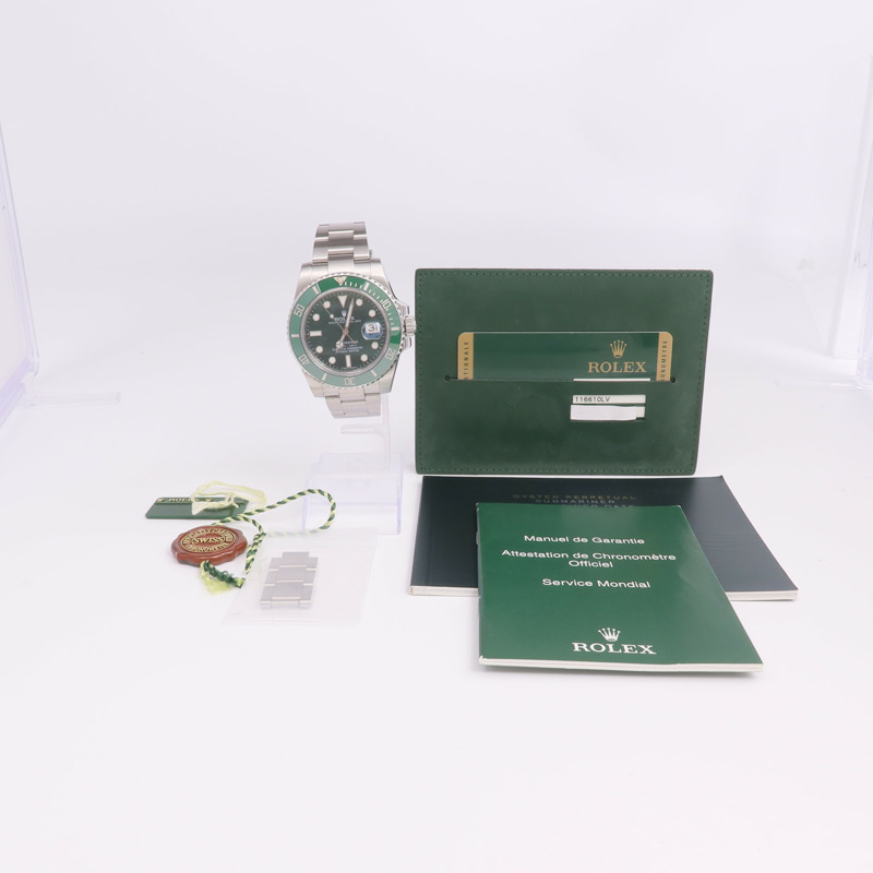 ROLEX Submarinar Date 116610LV-15