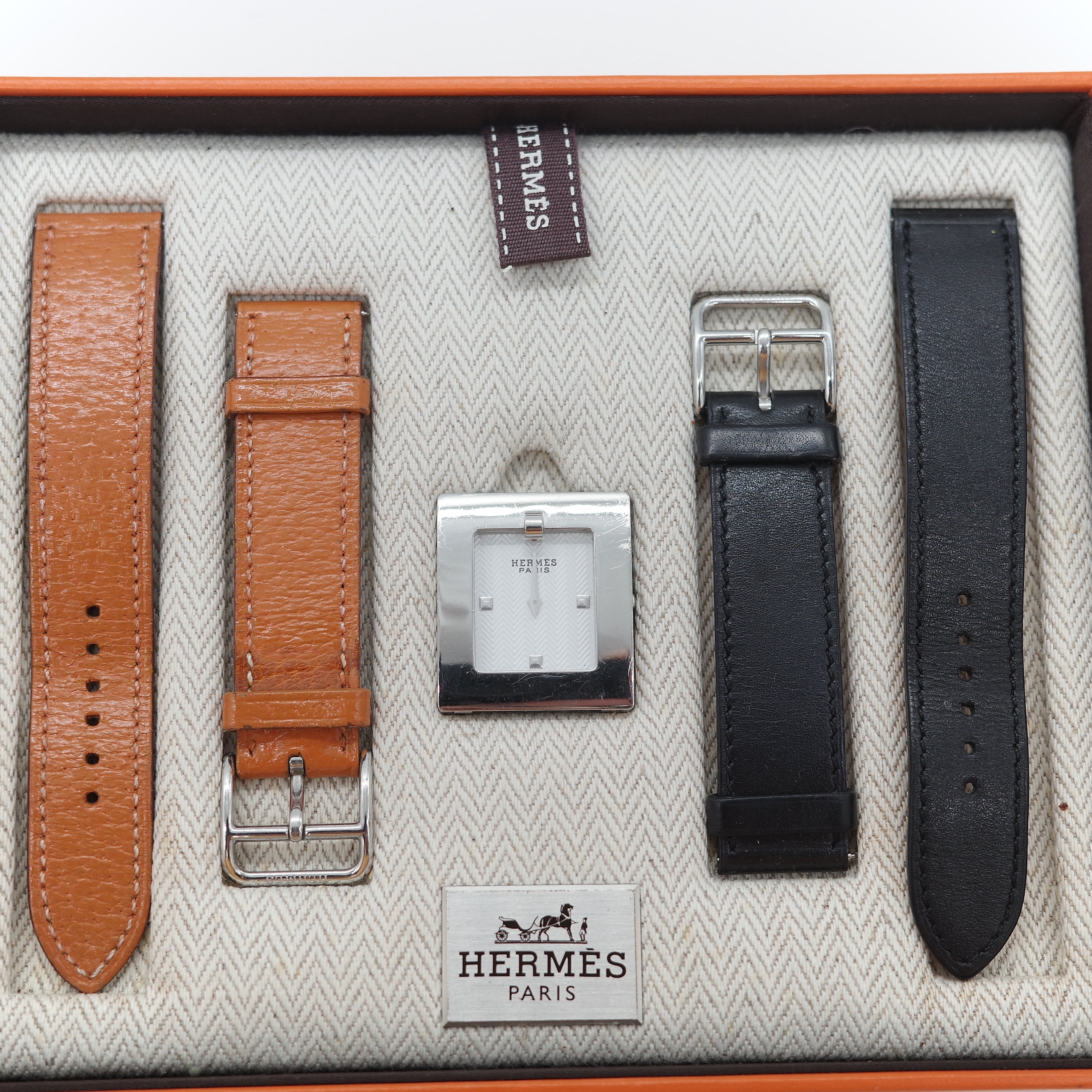 Hermès 愛馬仕 Belt 不鏽鋼錶殼 黑色 棕色 可拆換小牛皮帶腕錶套組-1
