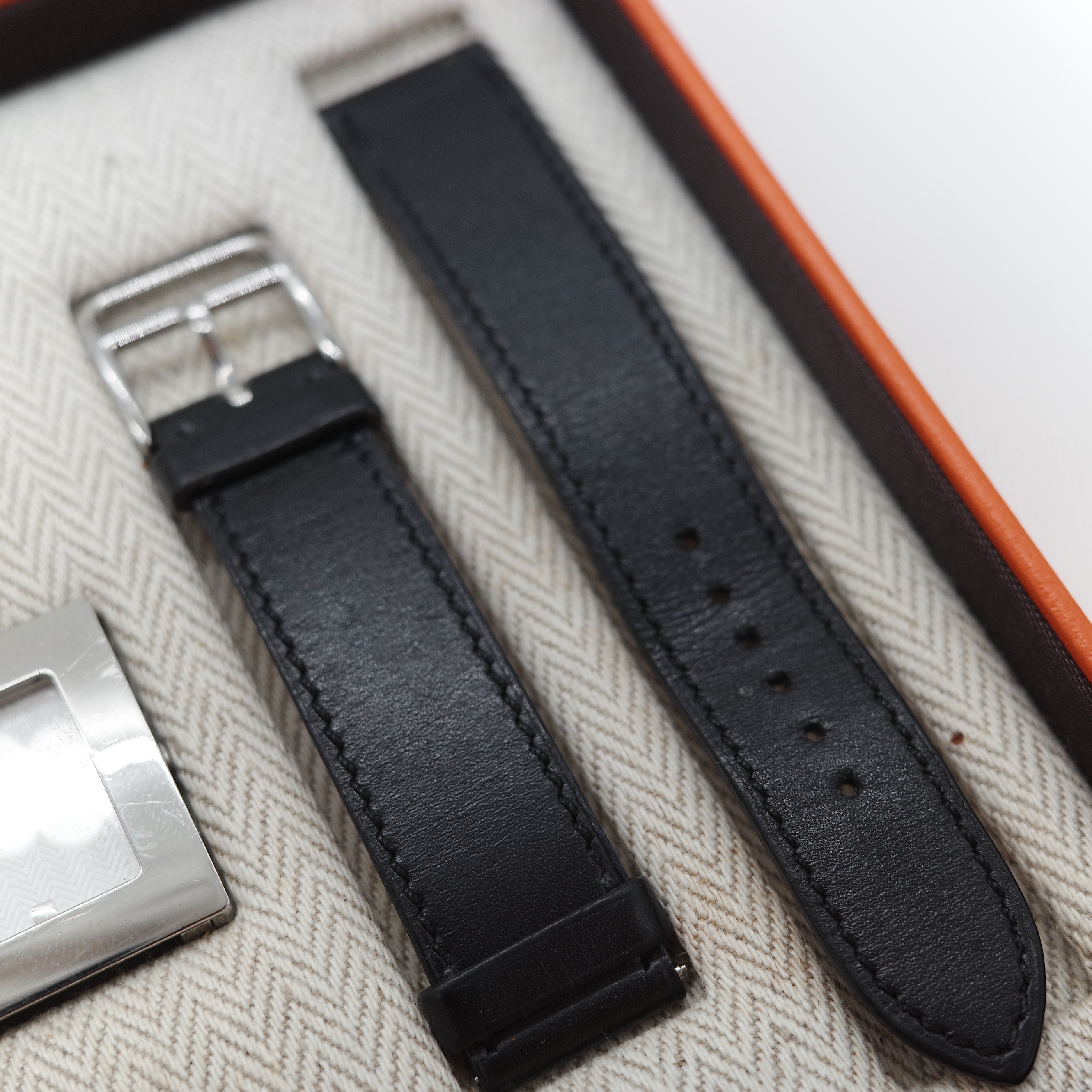 Hermès 愛馬仕 Belt 不鏽鋼錶殼 黑色 棕色 可拆換小牛皮帶腕錶套組-4