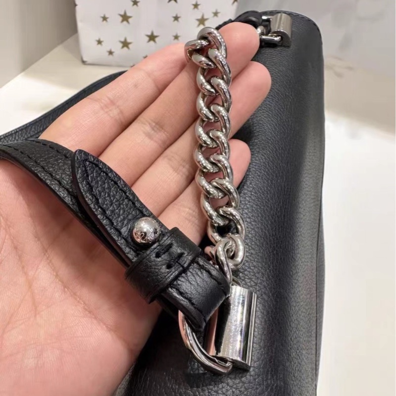 錯過後悔😭99新🆕Lv路易威登全皮黑銀lockme bb鏈條手提單肩斜挎包-10