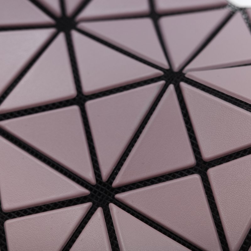Issey Miyake 三宅一生 Bao Bao Wring 霧面煙燻粉 聚酯纖維 束口抽繩水桶肩背包-7