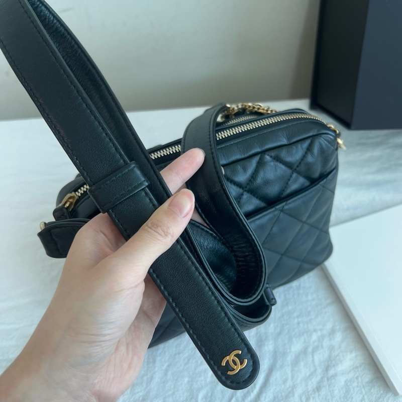 ෆ Chanel炸藥相機包-17