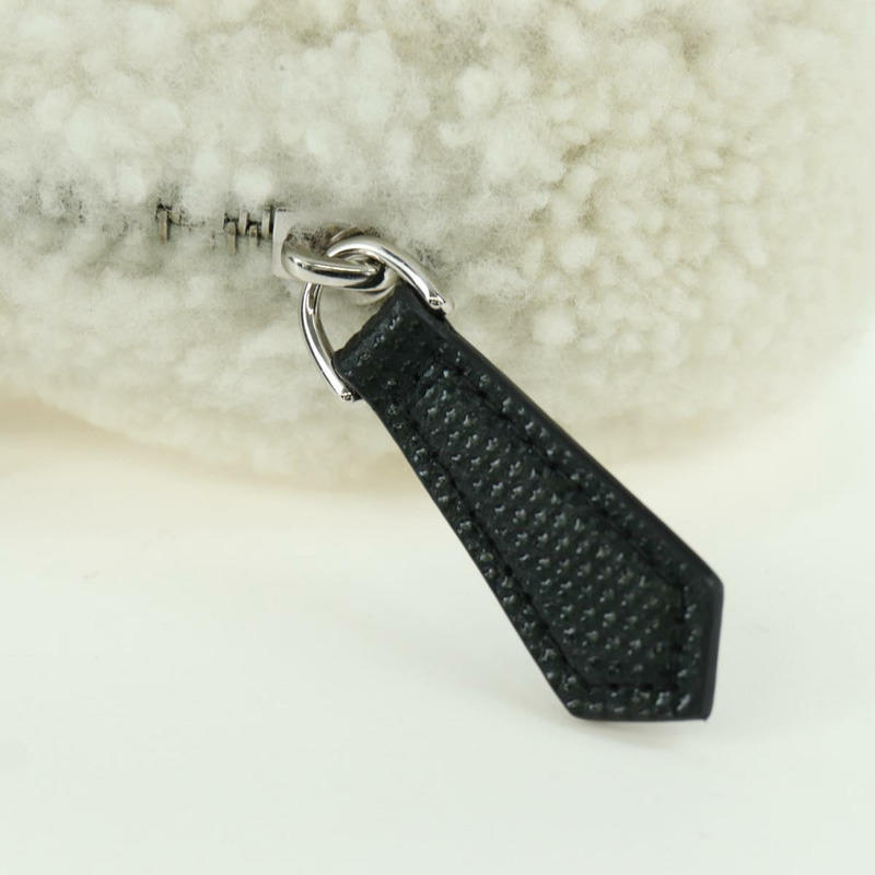 【日本直送】FENDI Rice Ball 單肩包 Mouton 白色銀色 Auth ARZ384SM-8