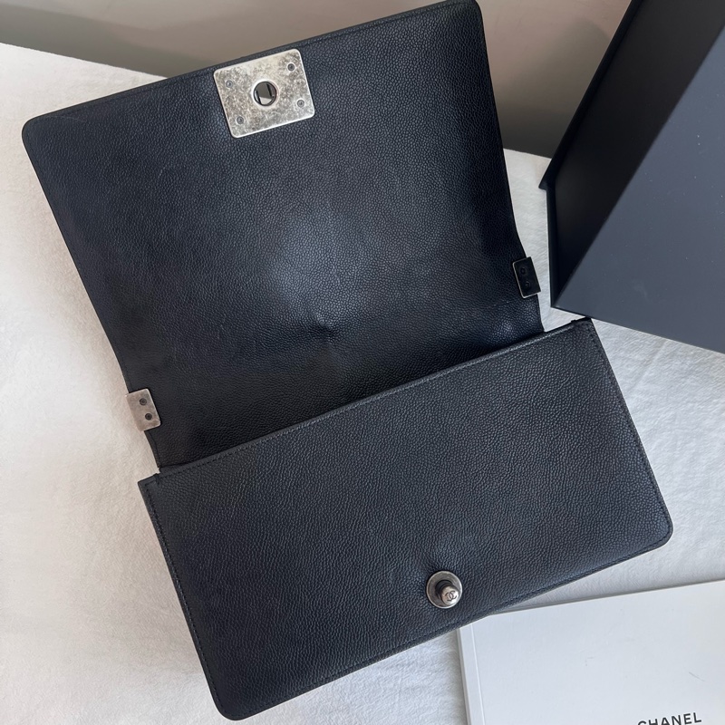 ෆ Chanel boy25荔枝復古銀-9