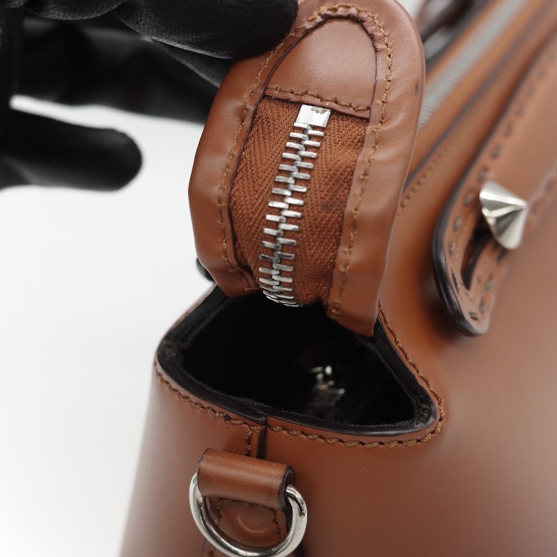 Fendi 芬迪 8BL 中型 By The Way 焦糖色 Logo 牛皮 波士頓包 手提包 斜挎包-15