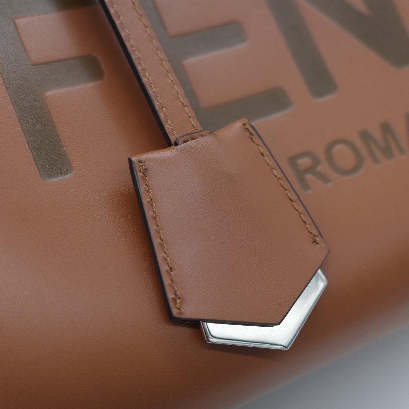 Fendi 芬迪 8BL 中型 By The Way 焦糖色 Logo 牛皮 波士頓包 手提包 斜挎包-20