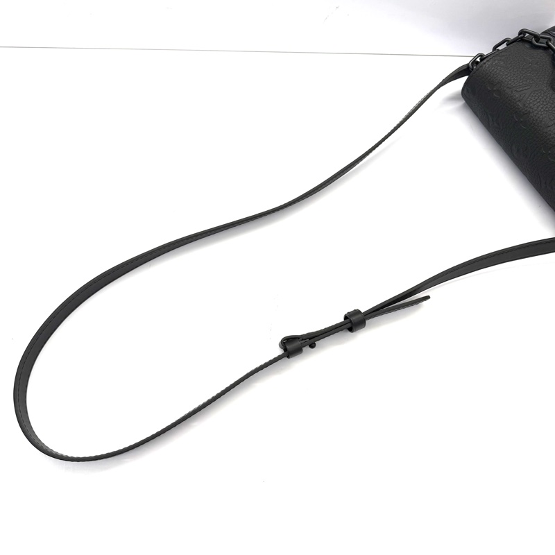 LOUIS VUITTON 路易威登 STEAMER 隨身錢包 斜背包 Monogram Taurillon M81746-4