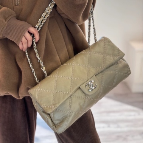 Chanel 橄欖綠銀釦CF