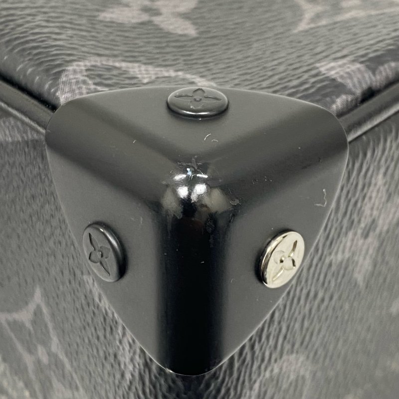 △ Louis Vuitton 路易威登 Black Coated Canvas Monogram Mini Soft Trunk Eclipse Crossbody M44735 黑色塗層帆布經典老花斜背袋 - 267004756-9