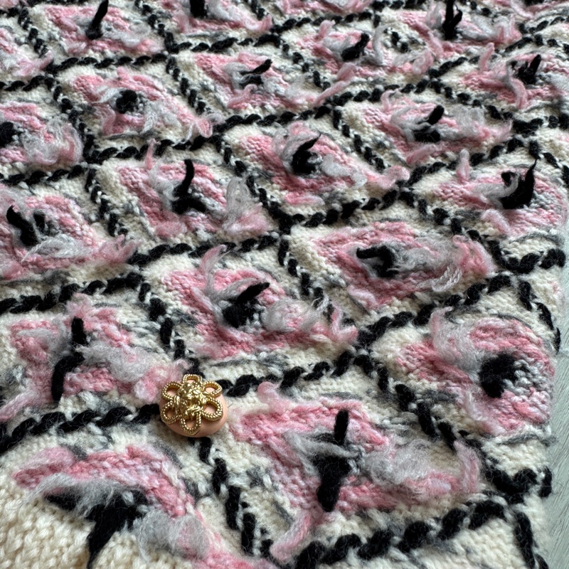 CHANEL經典Tweed 粗花呢材質優雅百搭上衣-3