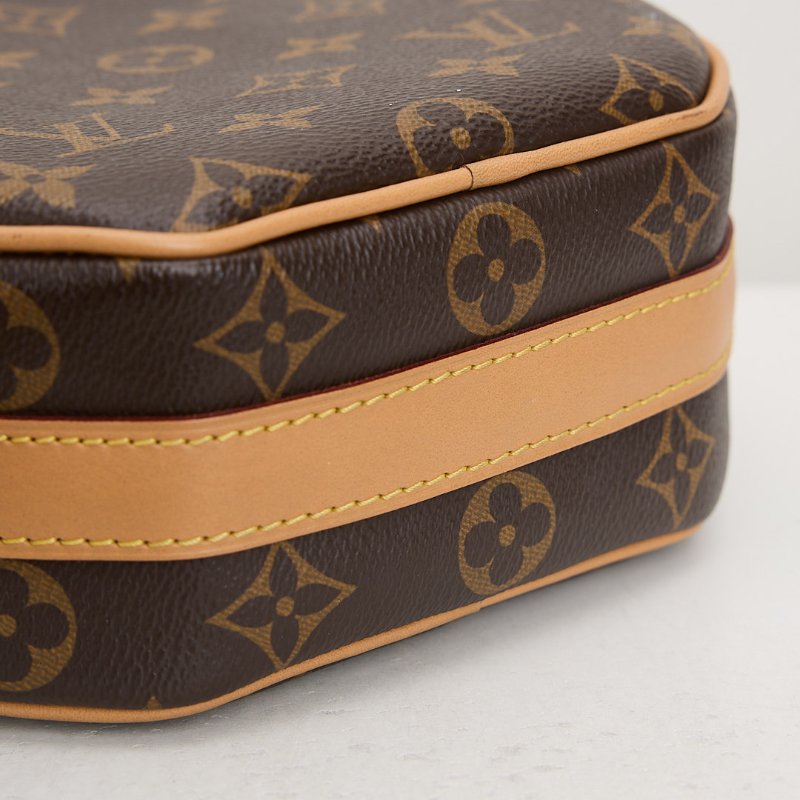 二手Lv 新款小號圓餅包/晶片款-12