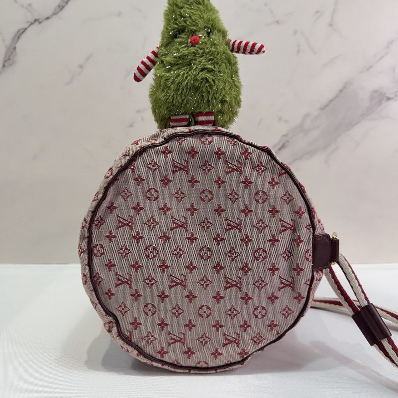 LV 粉紅洗水牛仔束口水桶包-6