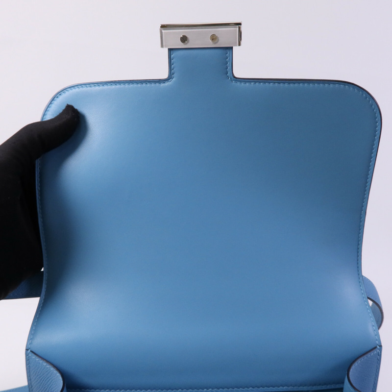 HERMES Epsom皮革Constance 24銀扣肩背袋Bleu du Nord/Rouge de Coeur-14