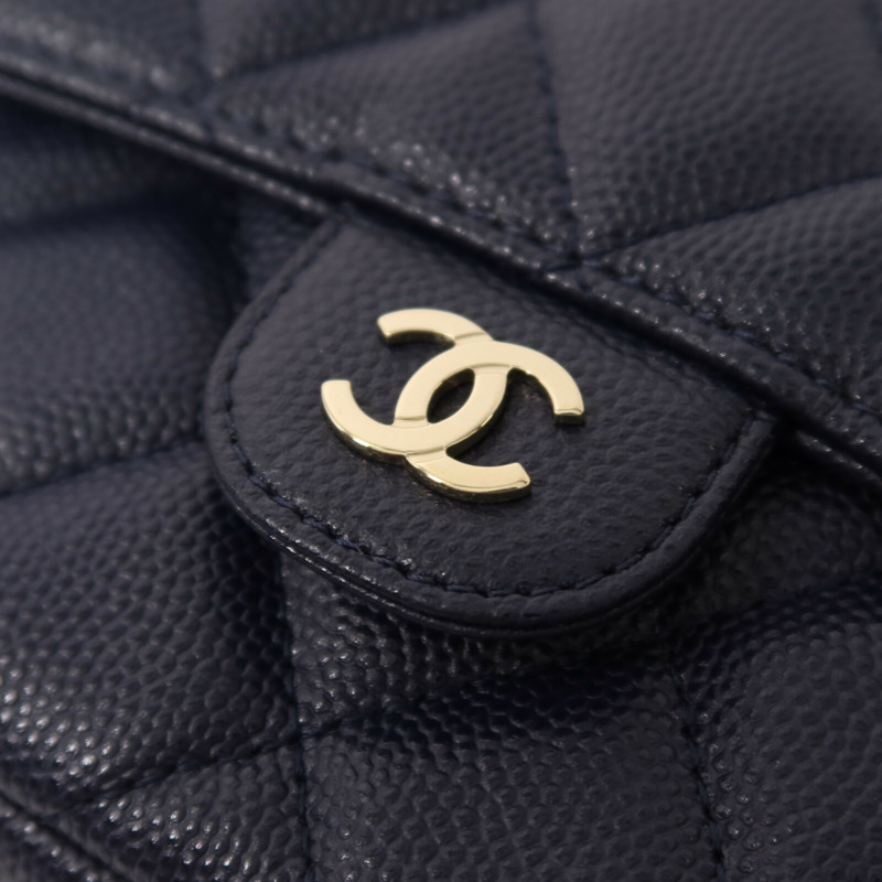 CHANEL 牛皮皮革Phone Case Bag金扣鏈帶肩背袋-11