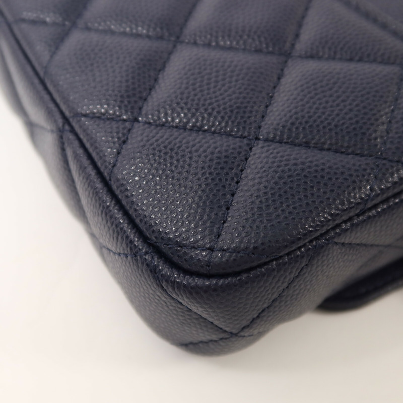 CHANEL 牛皮皮革Phone Case Bag金扣鏈帶肩背袋-16