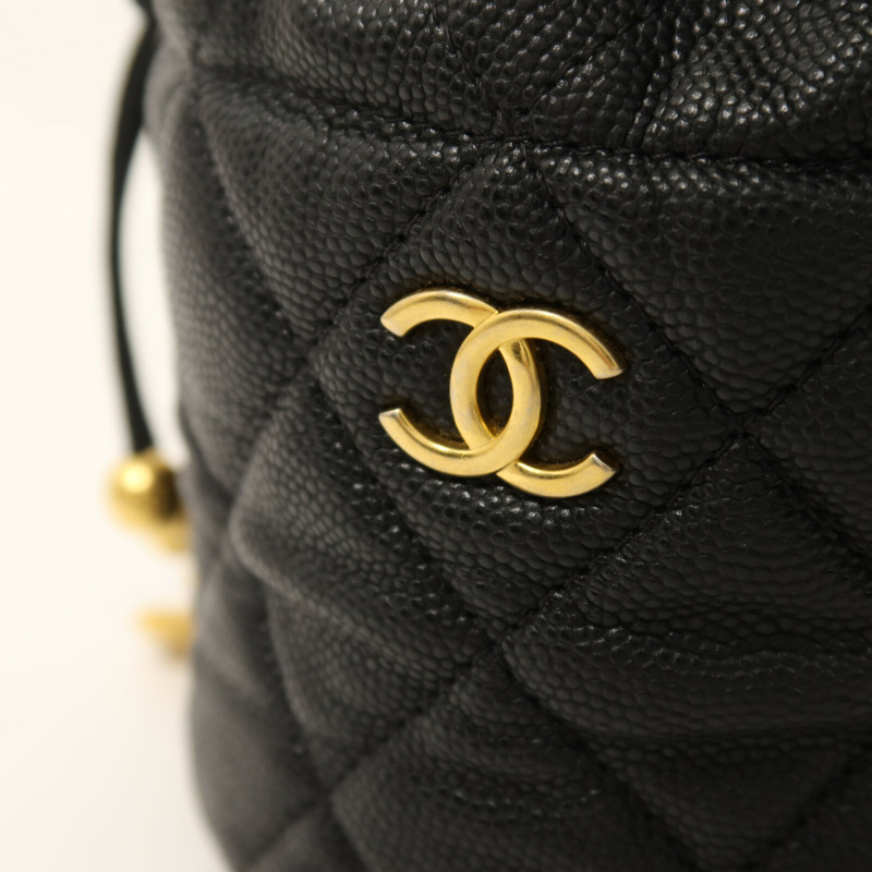 CHANEL 牛皮皮革Mini Bucket Bag金扣鏈帶肩背袋-9