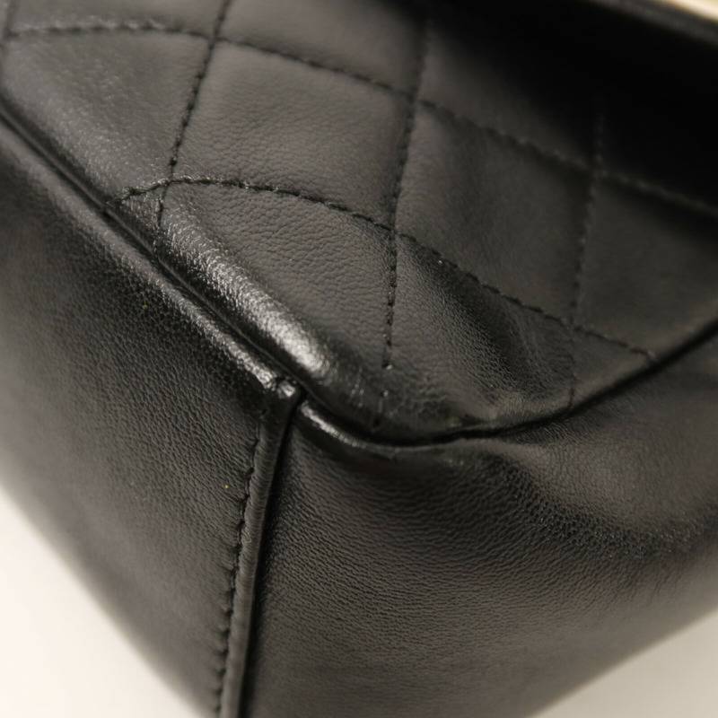 CHANEL 羊皮皮革Shoulder Bag金扣鏈帶肩背袋-10