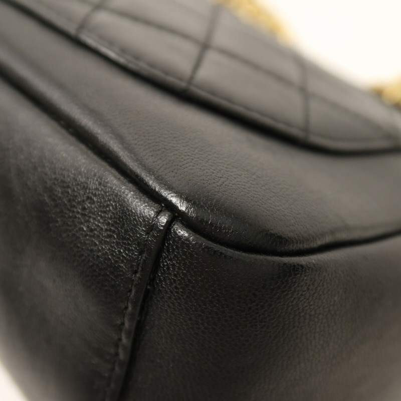 CHANEL 羊皮皮革Shoulder Bag金扣鏈帶肩背袋-12