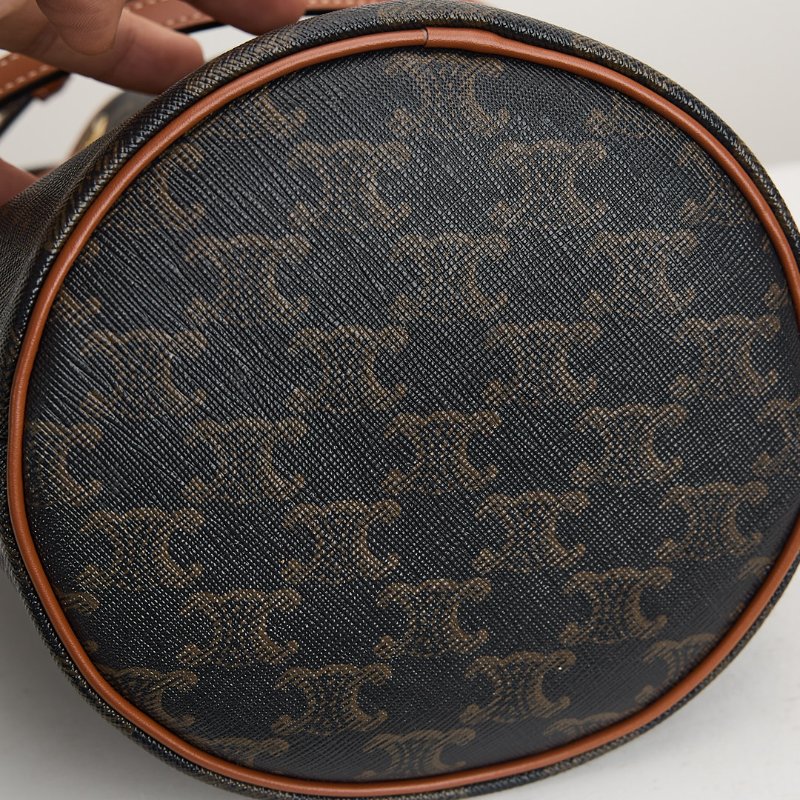 Celine teen clara水桶包-7