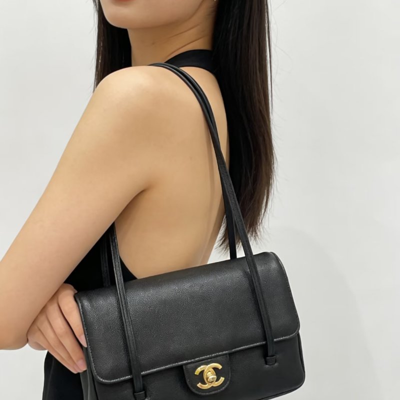 CHANEL 26P Preppy coco粒面牛皮單肩包 - 小號黑金-1