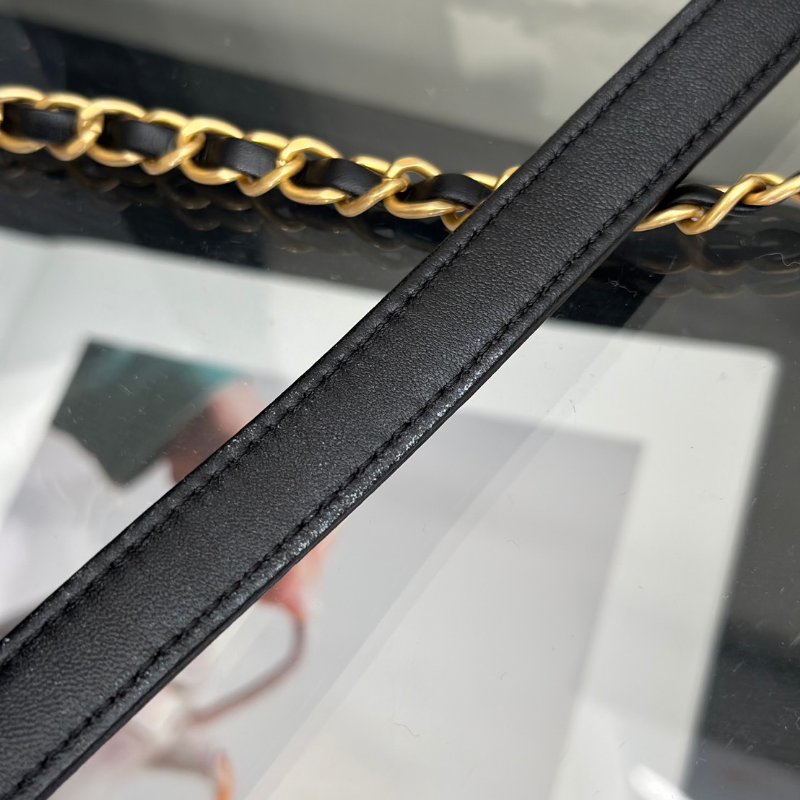 CHANEL 23C季節款口蓋包Mini CF20 - 黑金-7