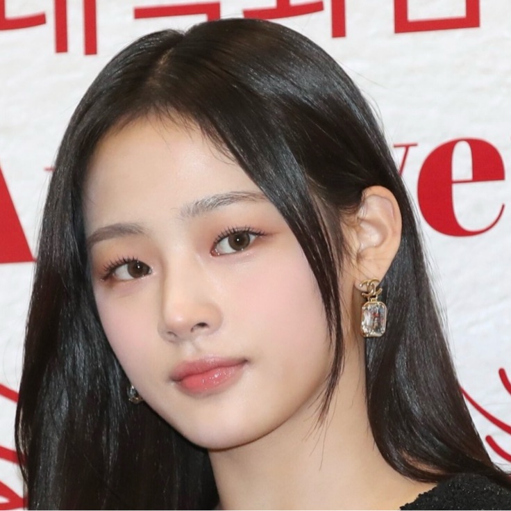 CHANEL 毛呢鑽石切割耳環-new jeans mini 同款-8