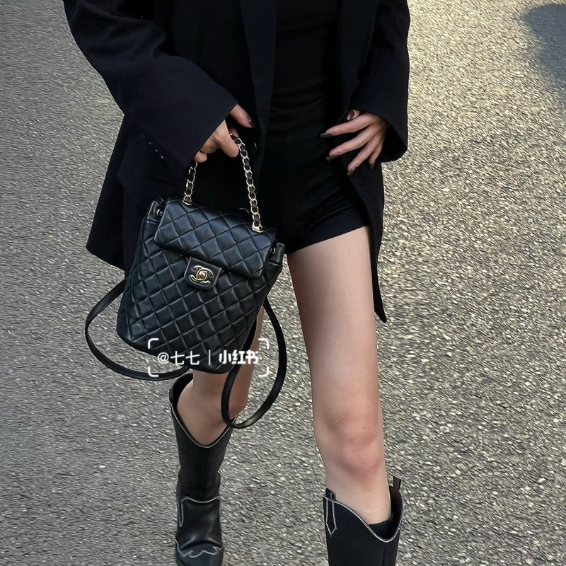 CHANEL 薩爾茨堡雙肩包 - 小號黑金26開-16