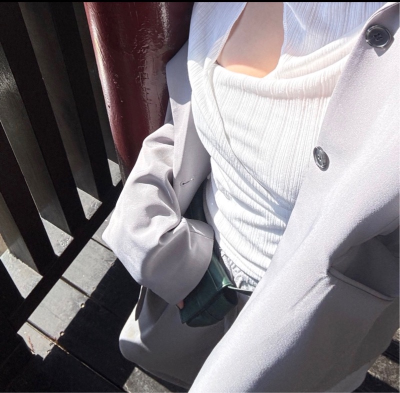 專櫃購入 BV Bottega VENETA 腰包 斜背包 belt cassette-2