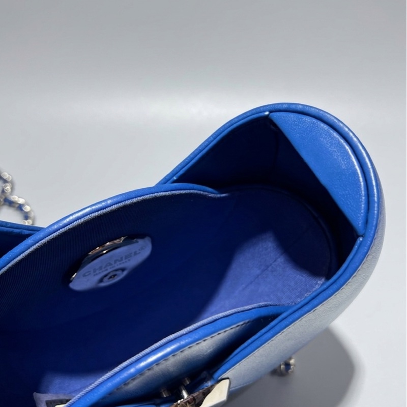 Chanel 限量晚宴包 藍精靈 22開 尺寸18*18*5-4