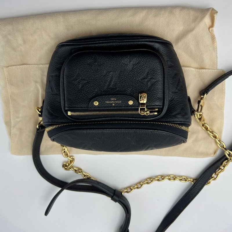 路易威登 LV Mini Bumbag 壓紋腰包-5