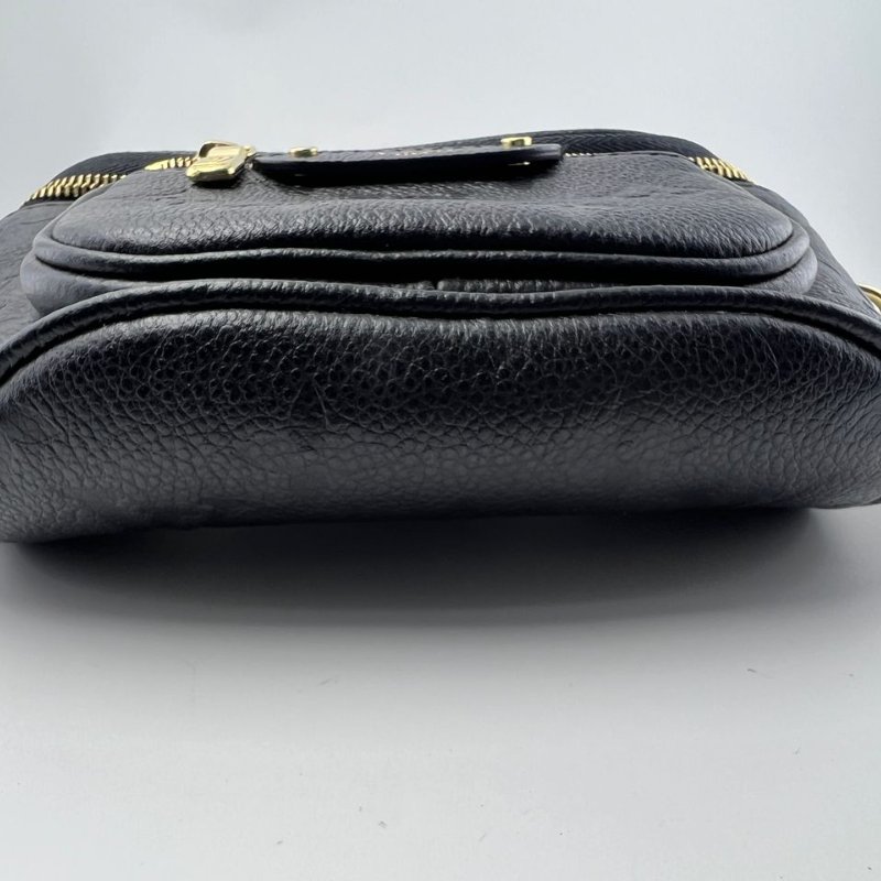 路易威登 LV Mini Bumbag 壓紋腰包-12