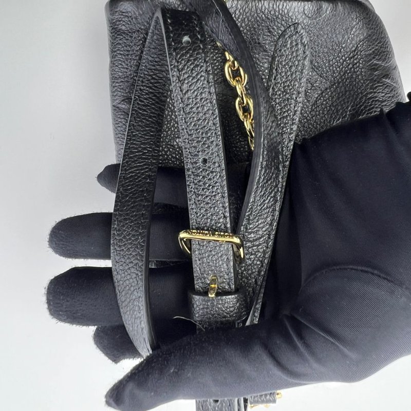 路易威登 LV Mini Bumbag 壓紋腰包-30