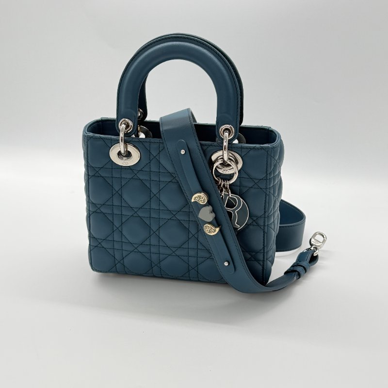 DIOR 迪奧 Lady 中型綠松石色 籐格紋 羊皮 托特肩背包-1