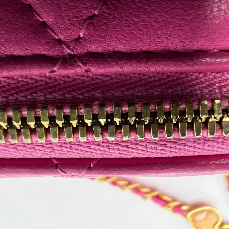 Chanel Vanity Case 菱格紋化妝包-13