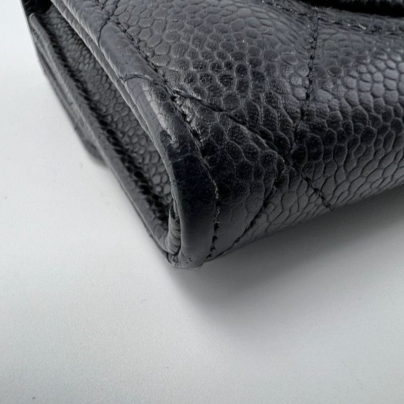 Chanel 經典長款掀蓋皮夾-10