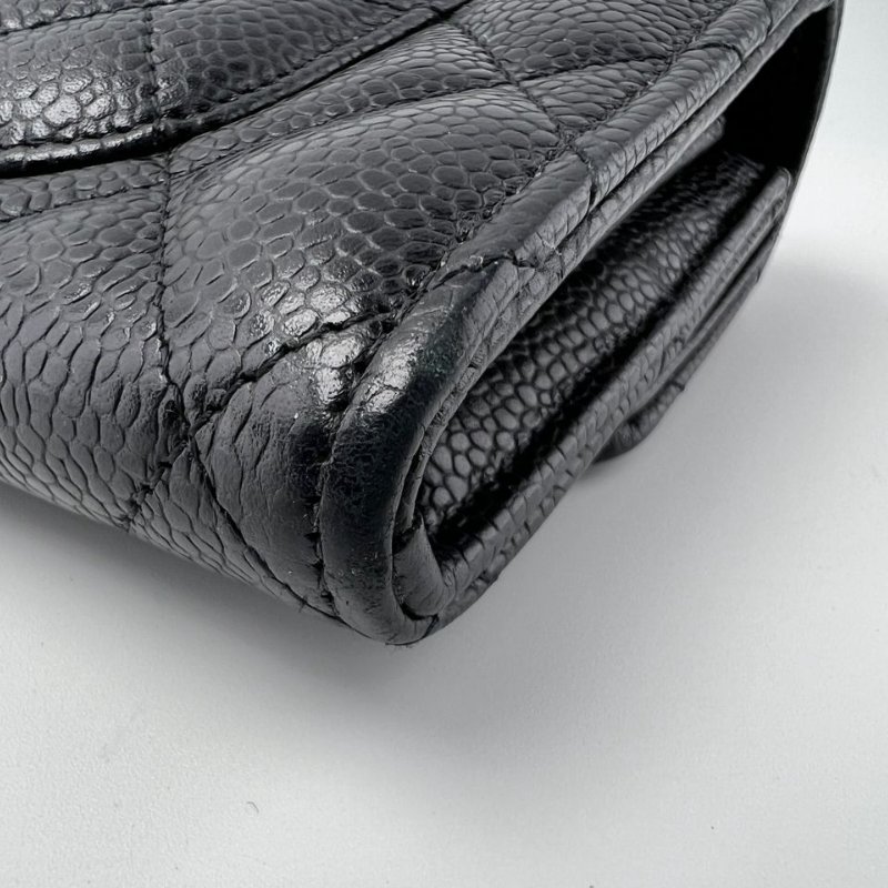 Chanel 經典長款掀蓋皮夾-12