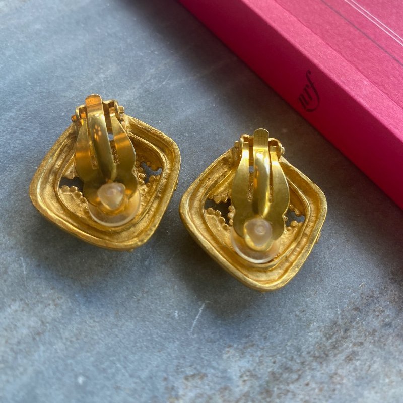 Chanel 香奈兒 雙C CC Logo 耳環-4