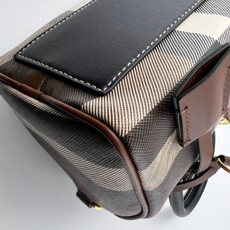 Burberry 格紋迷你波士頓包-10