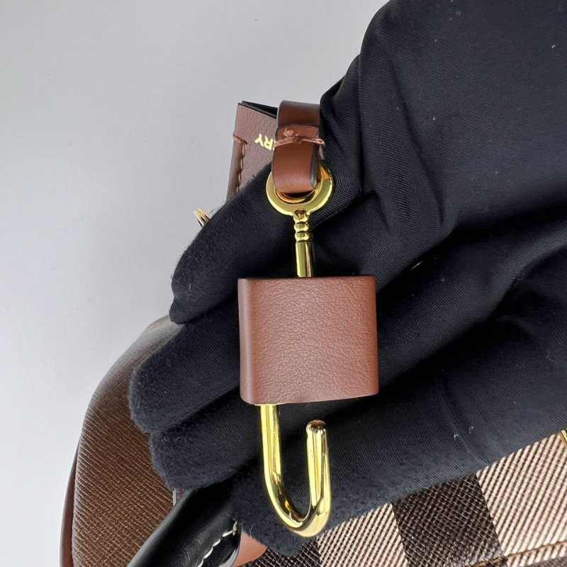 Burberry 格紋迷你波士頓包-16