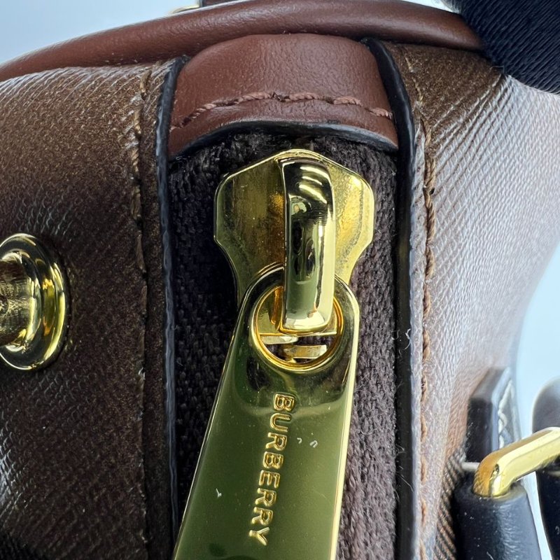 Burberry 格紋迷你波士頓包-21