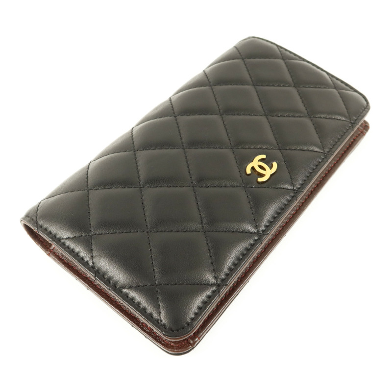 CHANEL 羊皮皮革Long Bifold Wallet金扣長錢包-2