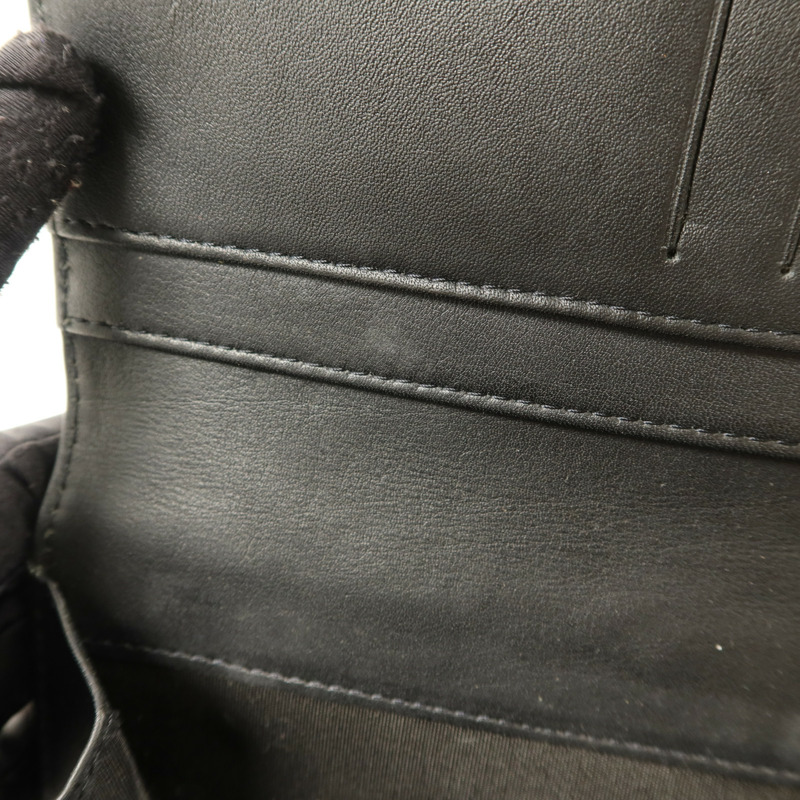 CHANEL 漆皮皮革Long Bifold Wallet銀扣長錢包-16