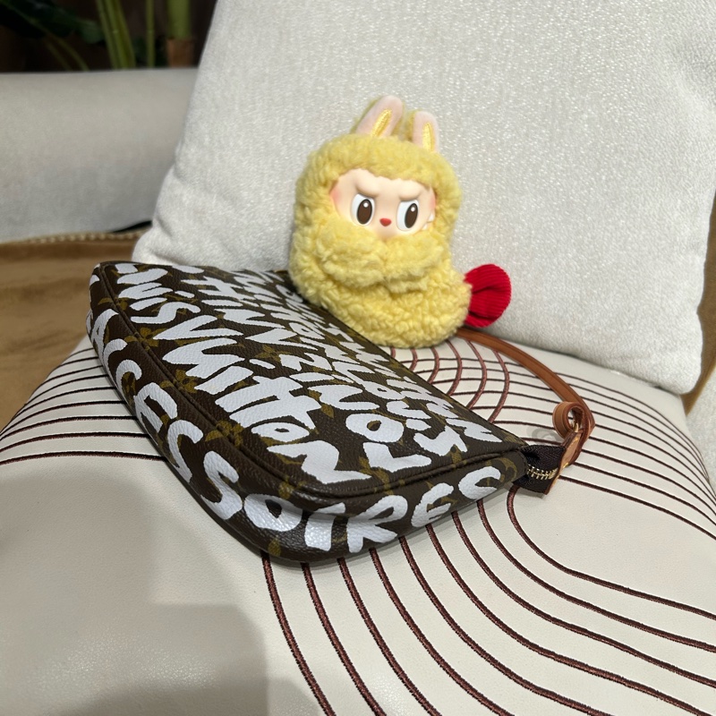 LV Stephen Sprouse Graffiti Pochette Bag 限量版-7