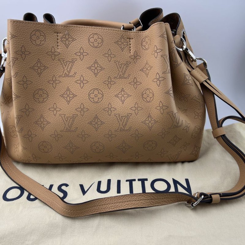 Louis Vuitton Carmel Hobo 鏤空老花托特包-2