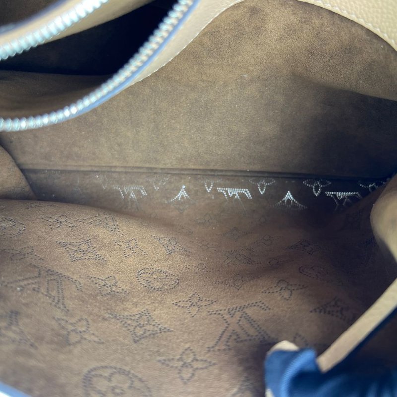 Louis Vuitton Carmel Hobo 鏤空老花托特包-12